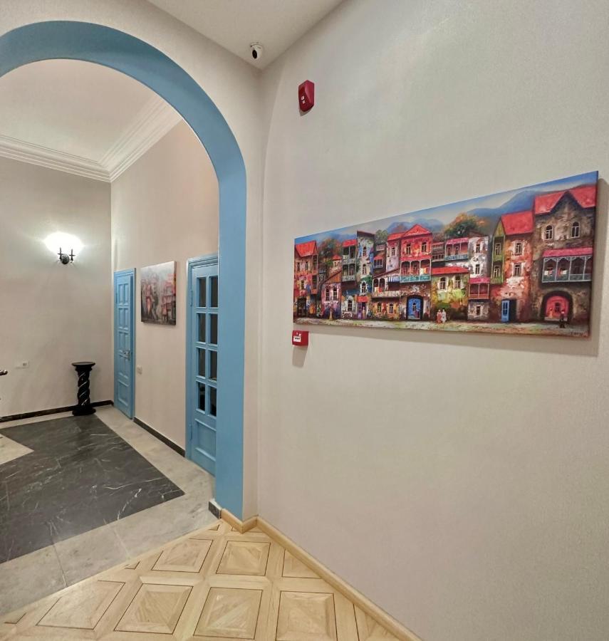 تبليسي Hotel Embassy المظهر الخارجي الصورة